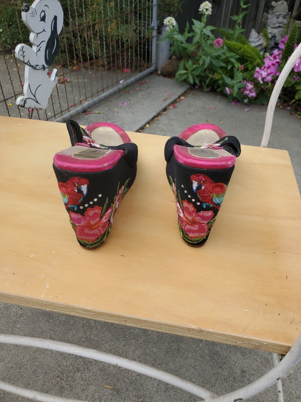 Beverly Feldman Black Wedge Sandals with Pink Floral Embroidery